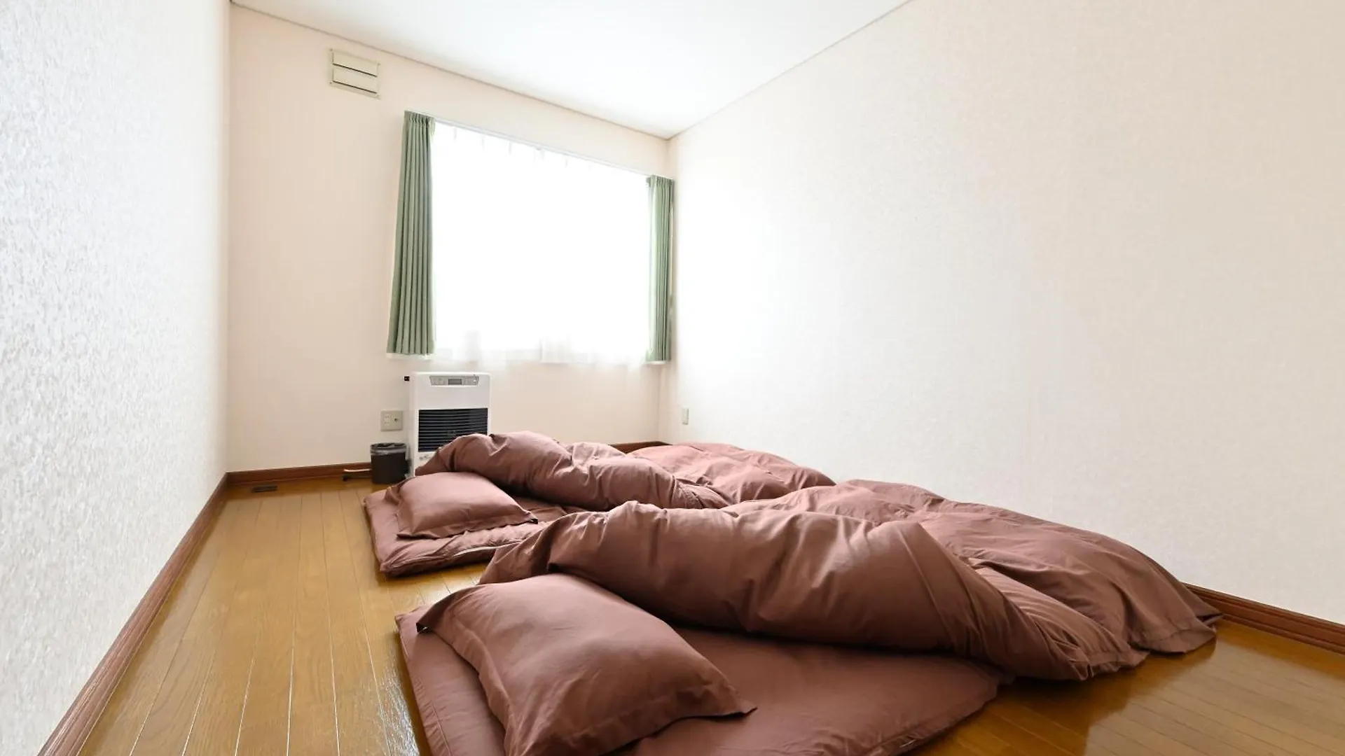 Guest House Titan Otaru 0*,